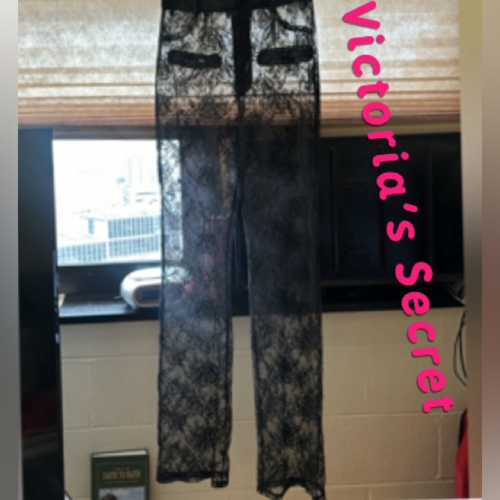 Victoria’s Secret Very Sexy Lace Pants, 1 Small 1 Medium